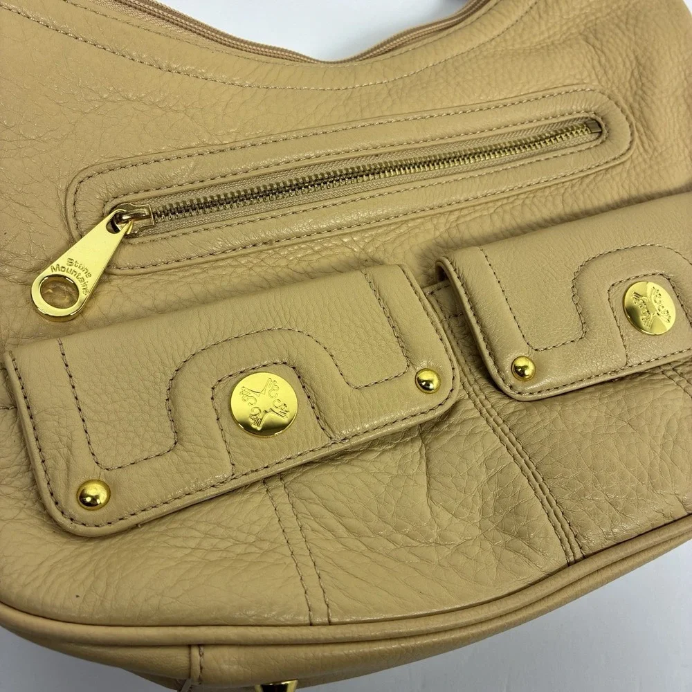 NEW Stone Mountain Genuine Soft Pebbled Leather Tan Shoulder Bag Classic Casual